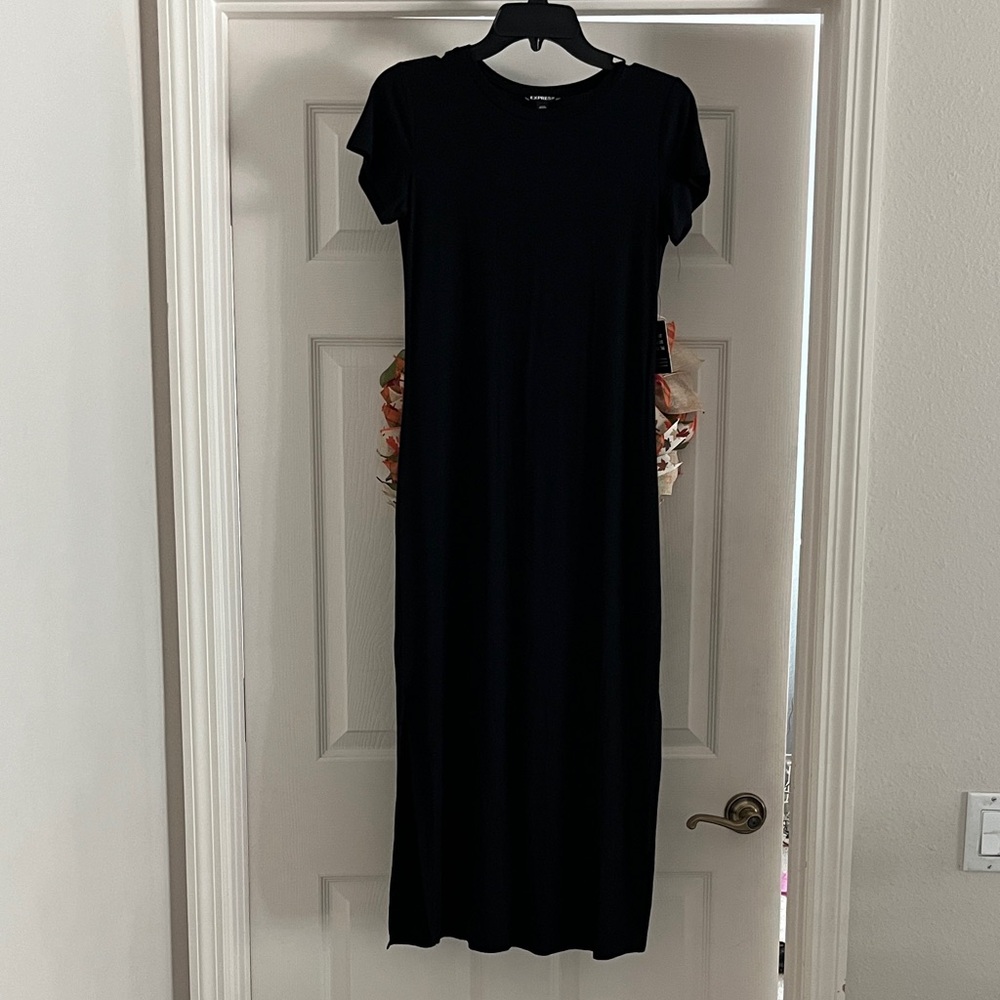 NWT Express T-shirt Midi Dress